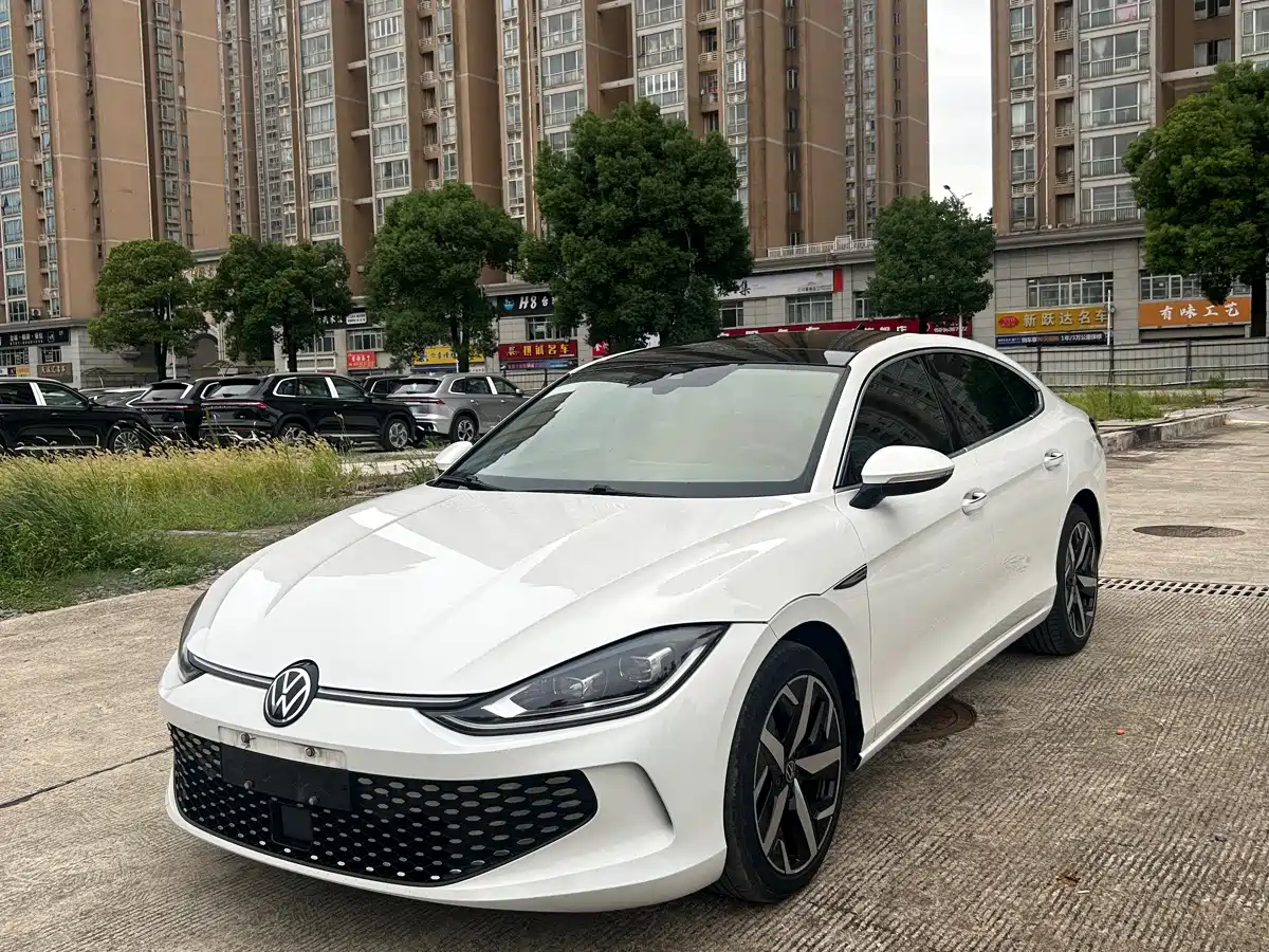 Volkswagen Lamando