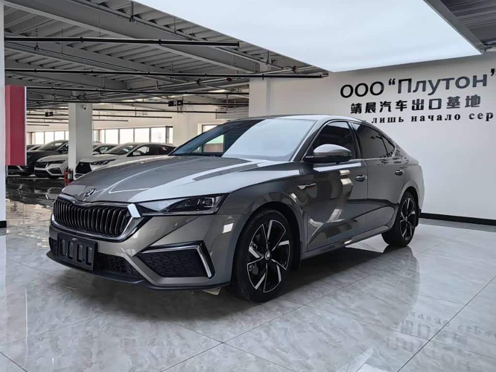 BMW X1 1.4 л 2023 г. Серебристо-серый, пробег 31000 км