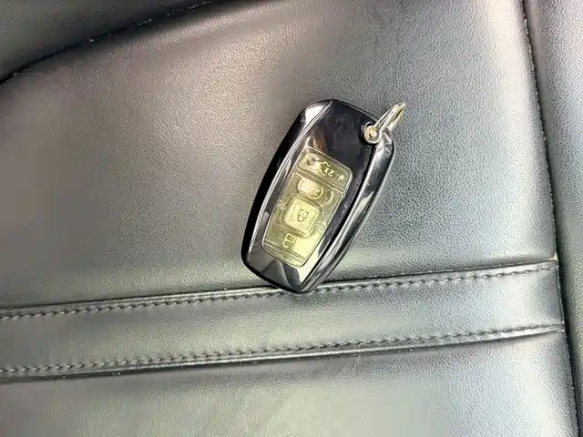 Lincoln MKZ — миниатюра 20