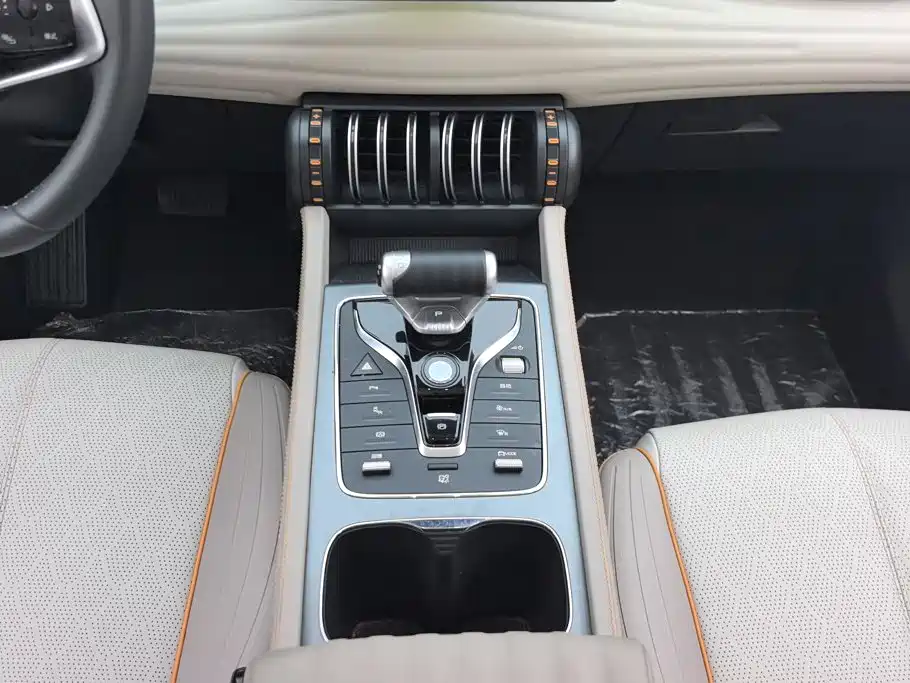 BYD Yuan Plus — миниатюра 16