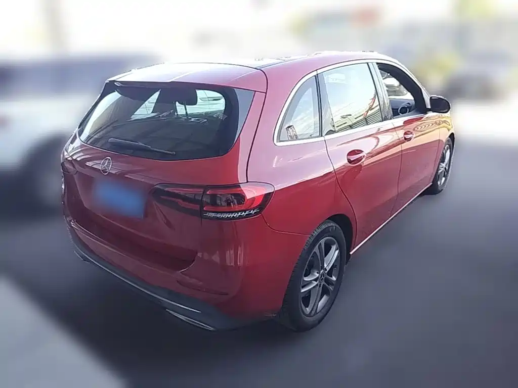 Mercedes-Benz B-Class — миниатюра 10