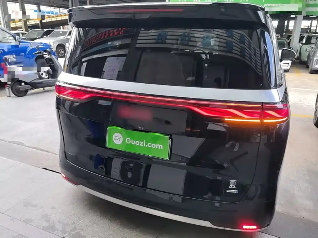 BYD Xia — миниатюра 6