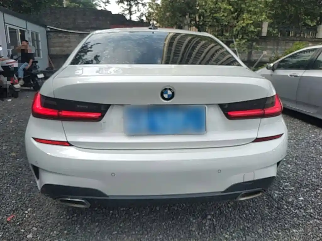 BMW 3 Series — миниатюра 6
