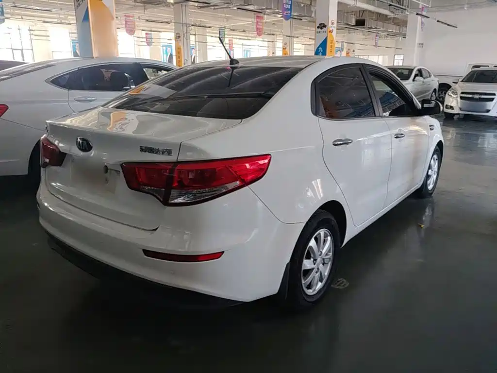 Kia K2 — миниатюра 7