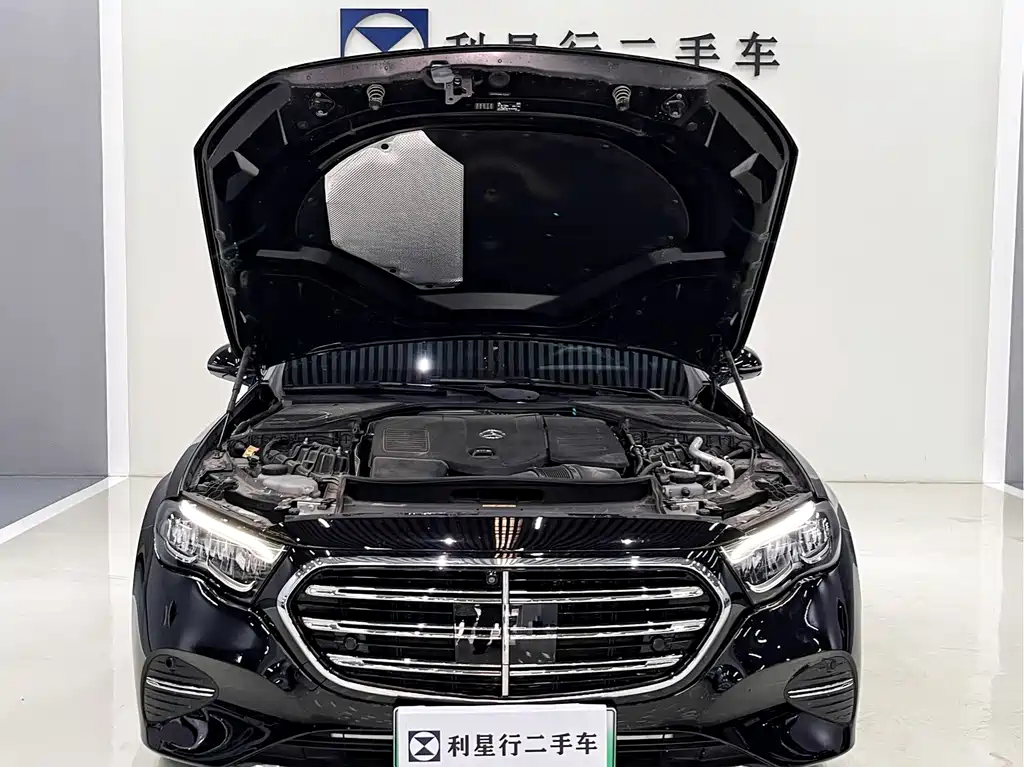 Mercedes-Benz E-Class New Energy — миниатюра 11