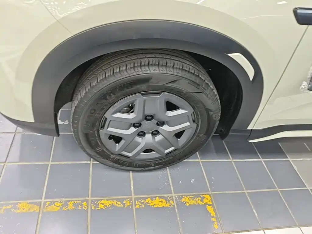 BYD Yuan UP — миниатюра 23