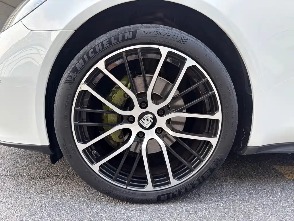 Porsche Panamera — миниатюра 10