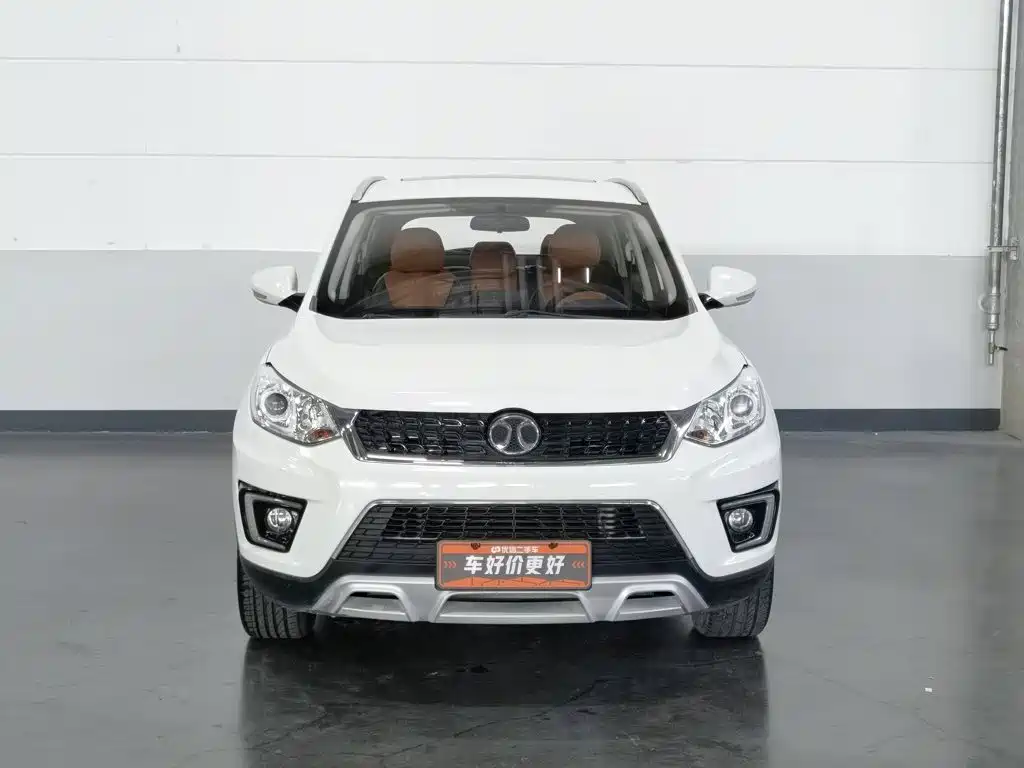 BAIC Senova X35 — миниатюра 3