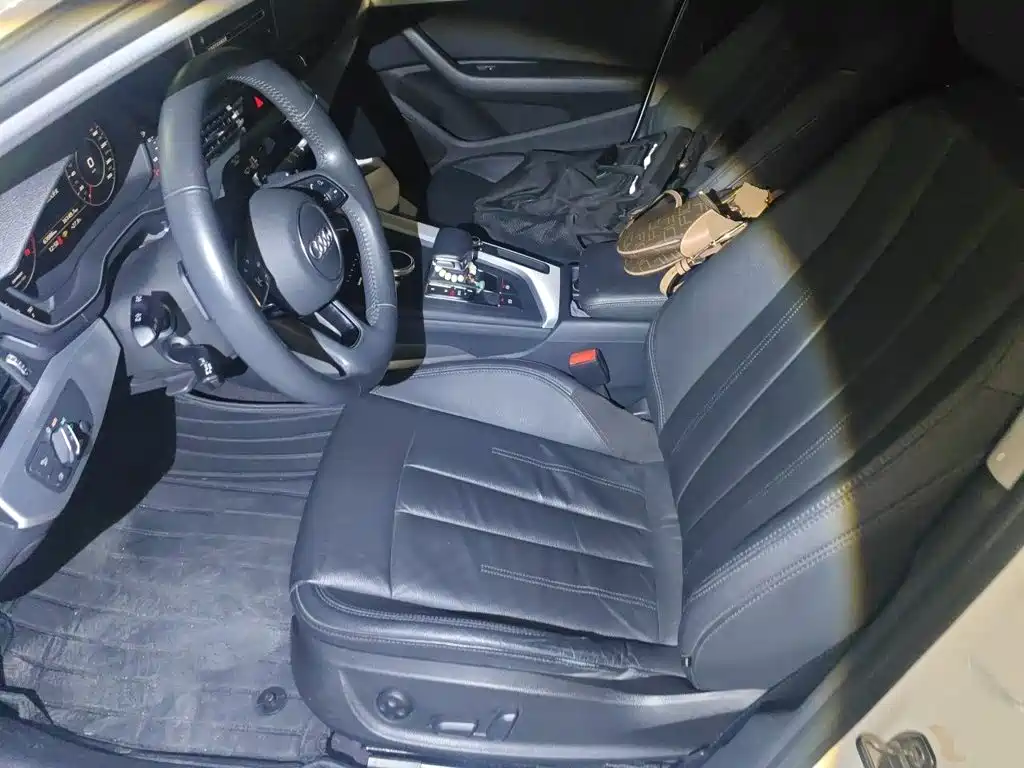 Audi A4L — миниатюра 11