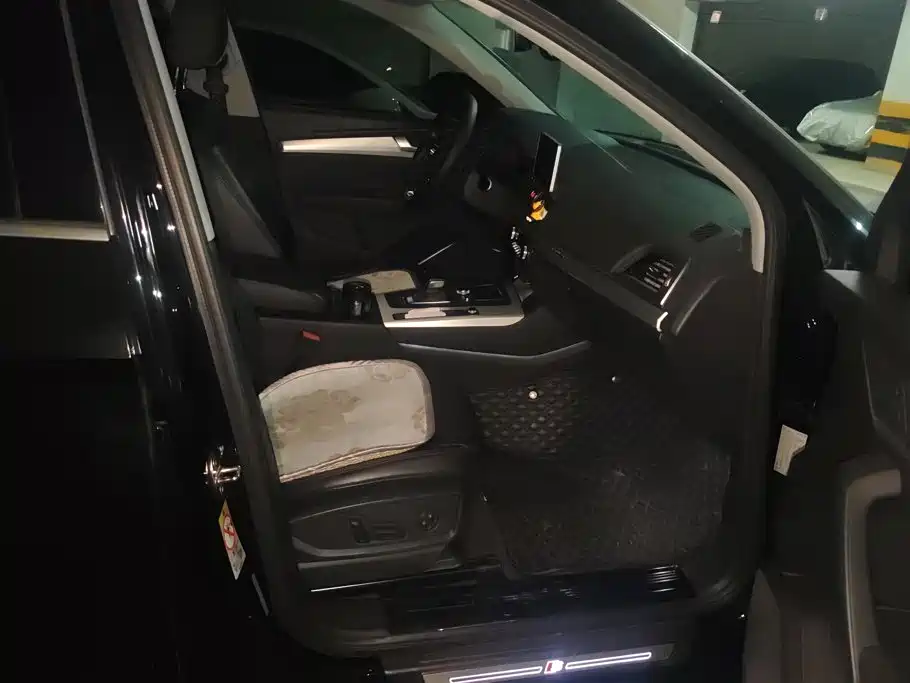 Audi Q5L — миниатюра 8
