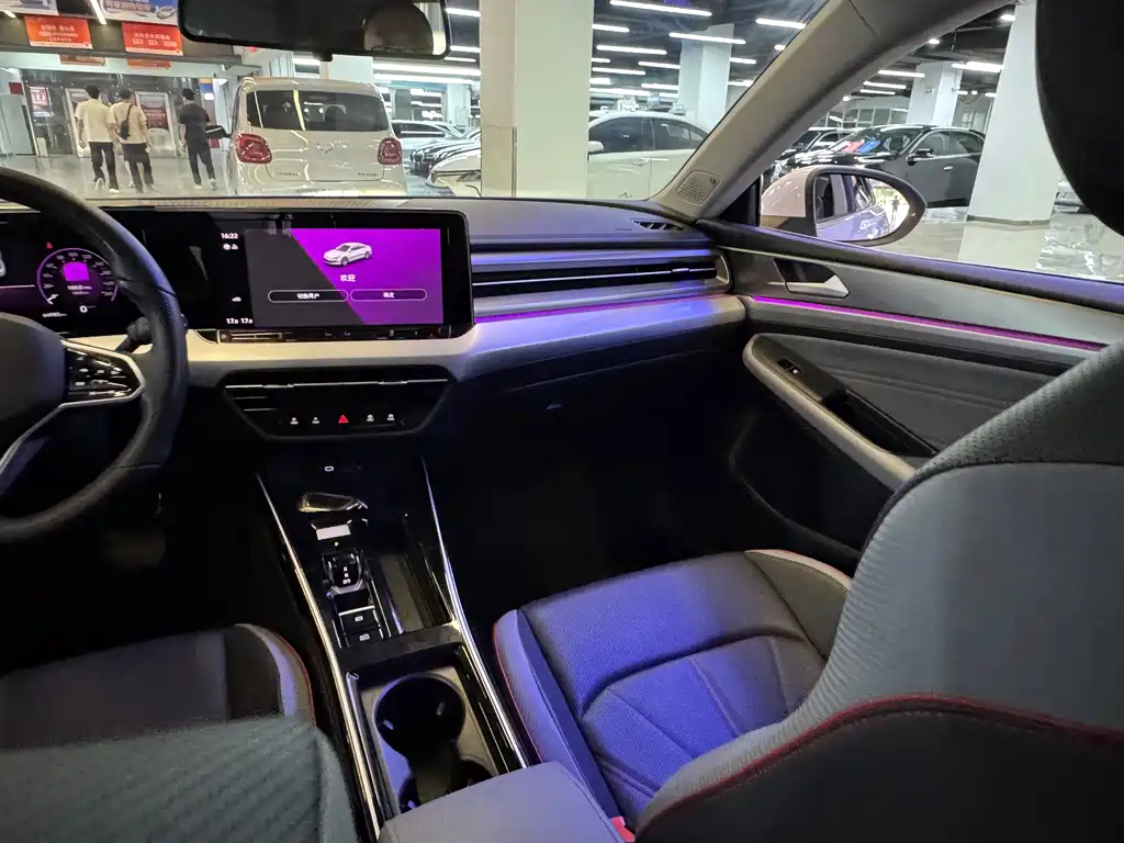 Volkswagen Lamando — миниатюра 20