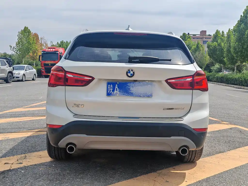 BMW X1 — миниатюра 9