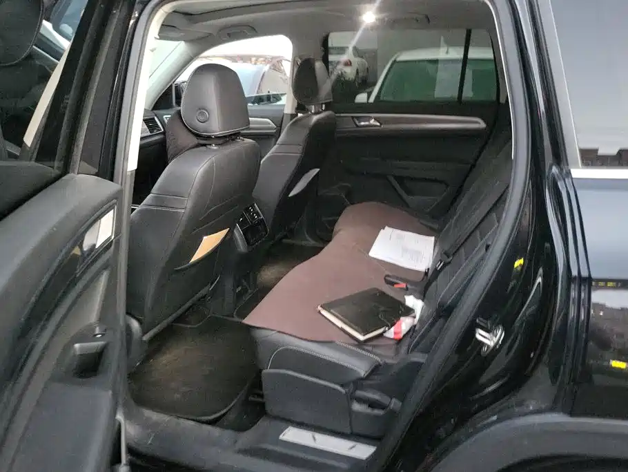 Volkswagen Teramont — миниатюра 11