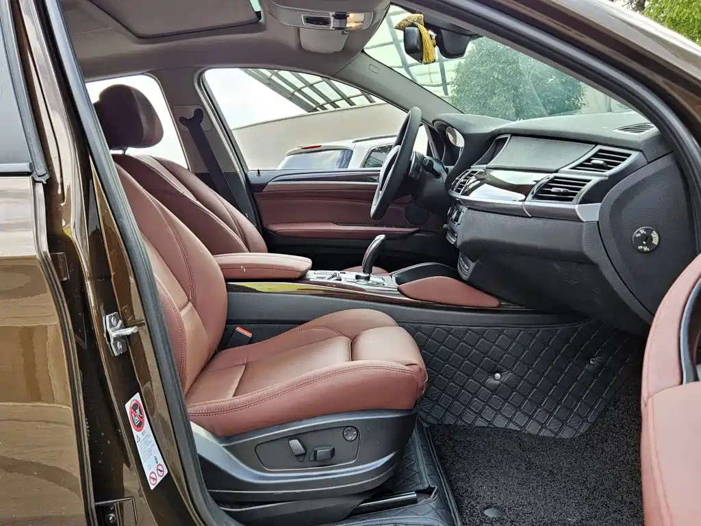 BMW X6 — миниатюра 4