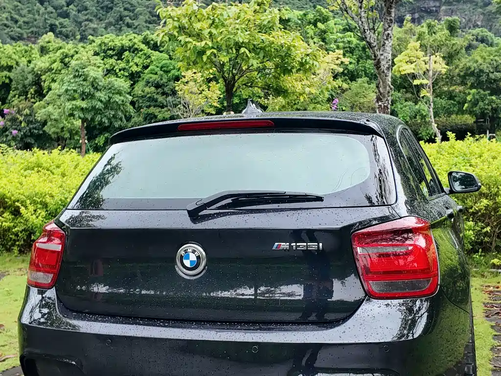 BMW 1 Series (Import) — миниатюра 37