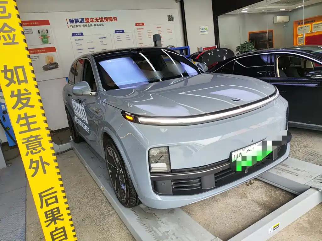 Li Auto Li L8 — миниатюра 2