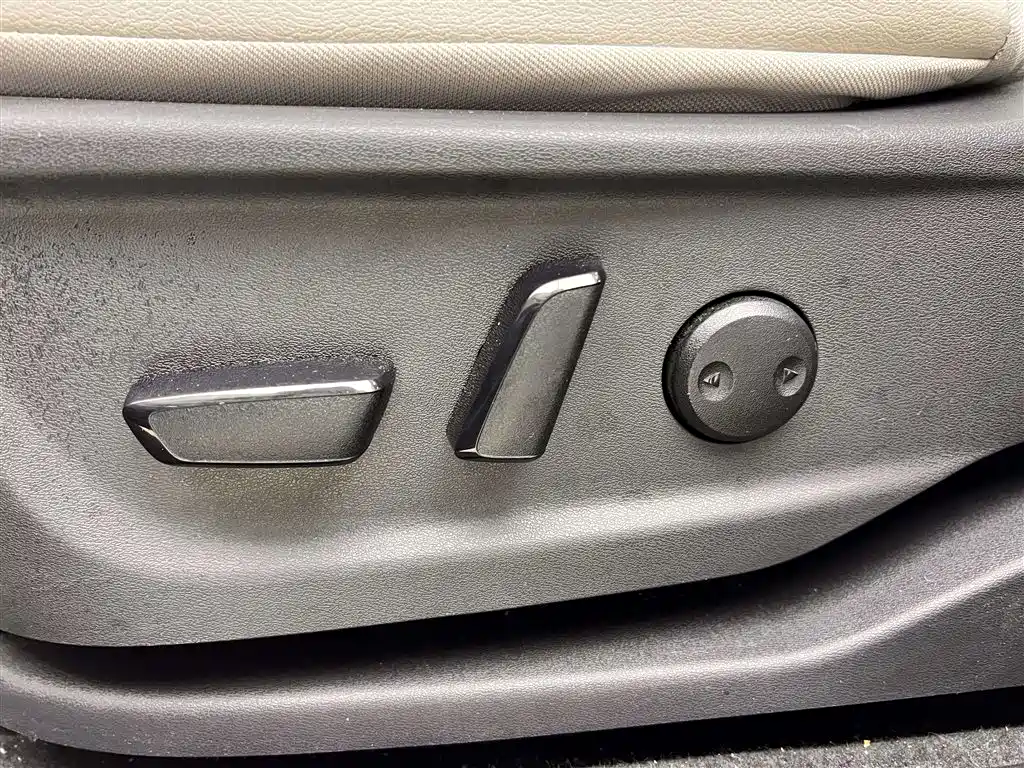 Nissan Ariya — миниатюра 20