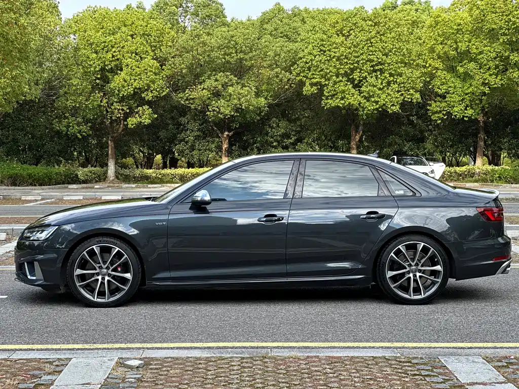 Audi S4 — миниатюра 4