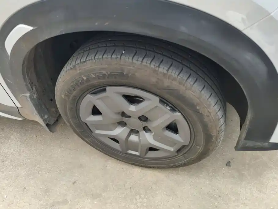 BYD Yuan UP — миниатюра 6