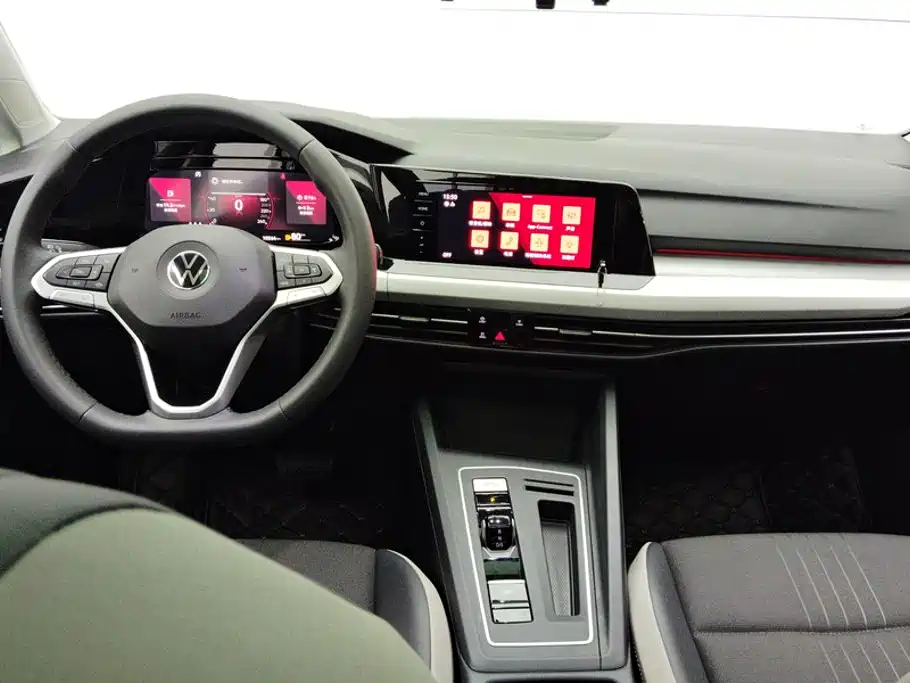 Volkswagen Golf — миниатюра 12