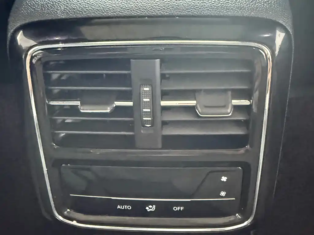 Volkswagen Passat — миниатюра 6