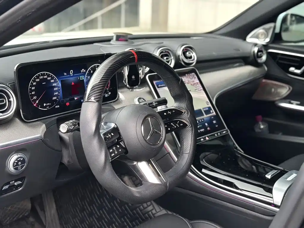 Mercedes-Benz C-Class — миниатюра 6