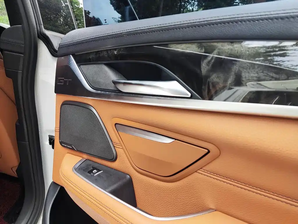 BMW 6 Series GT — миниатюра 16