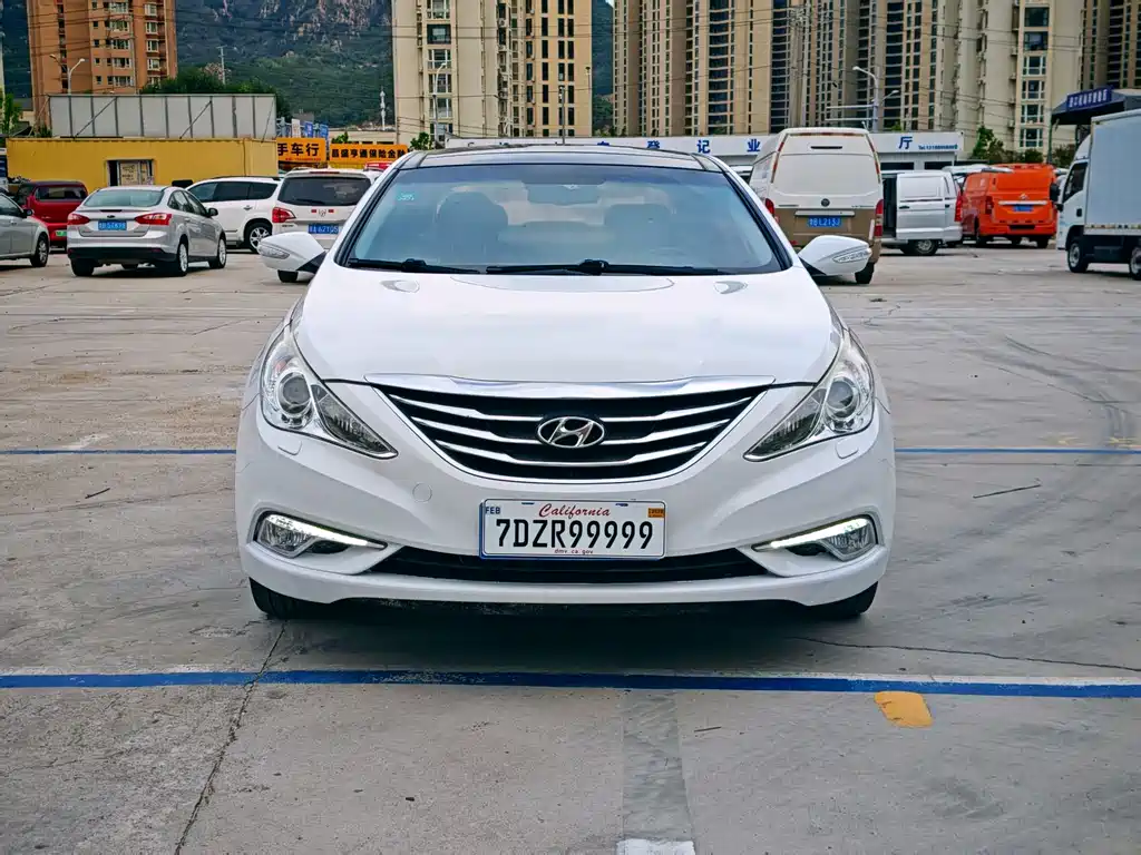 Hyundai Sonata — миниатюра 2