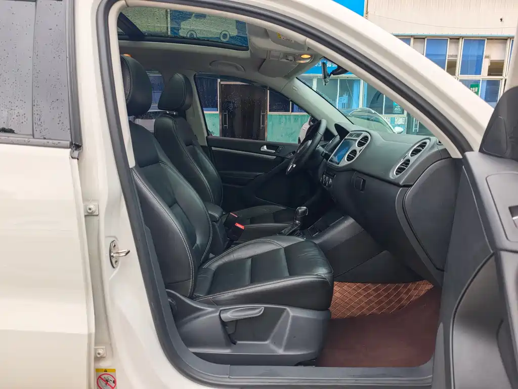 Volkswagen Tiguan — миниатюра 7