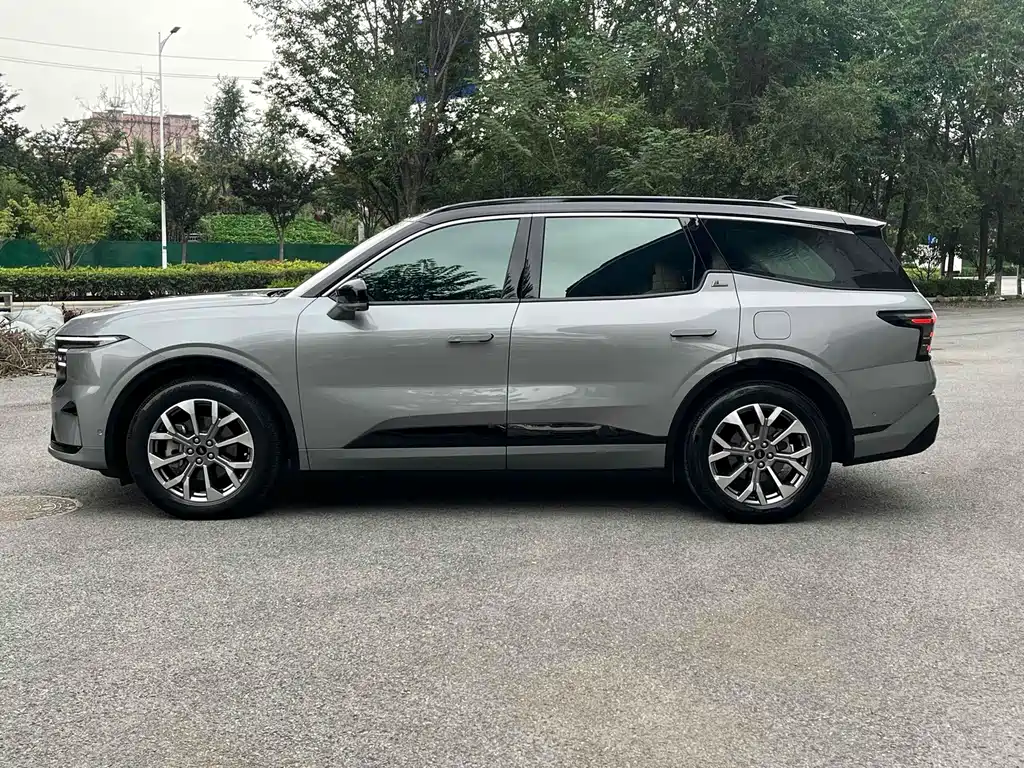 Ford Edge — миниатюра 3