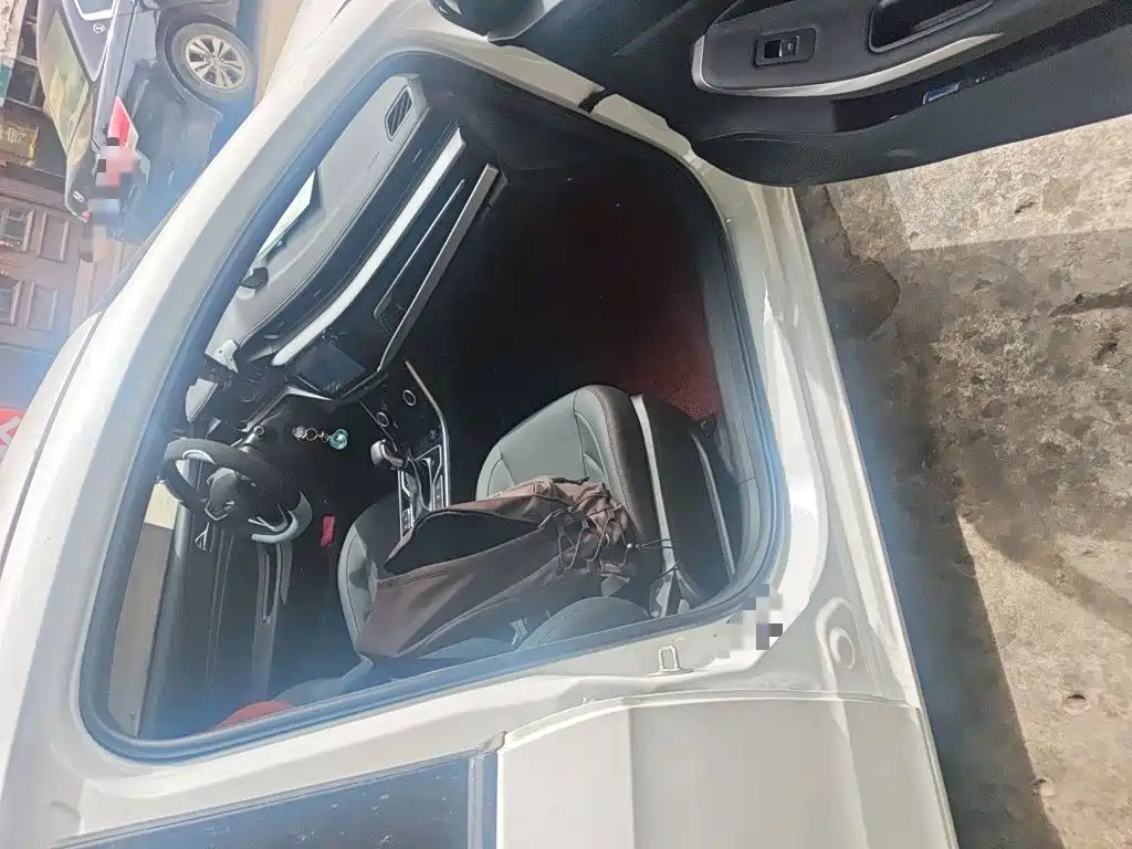 Chery Arrizo 5 — миниатюра 19