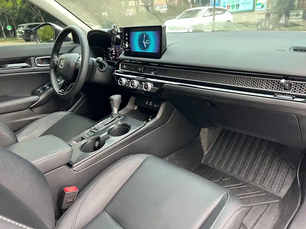 Honda Civic — миниатюра 15