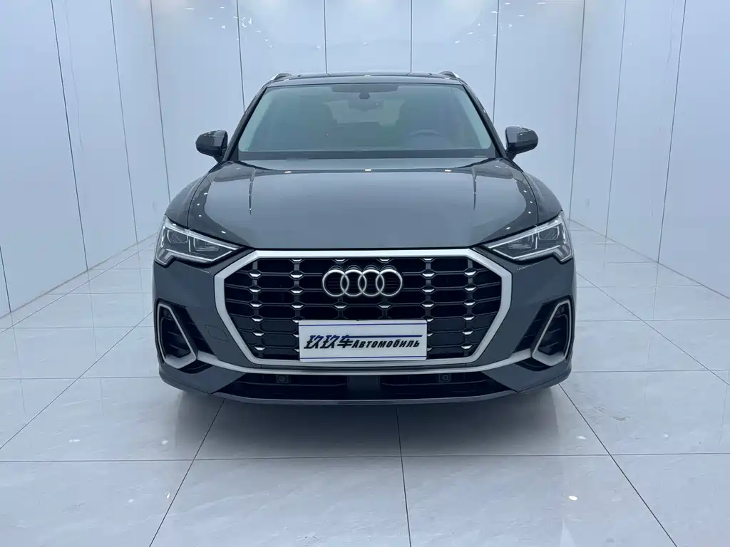 Audi Q3 — миниатюра 2