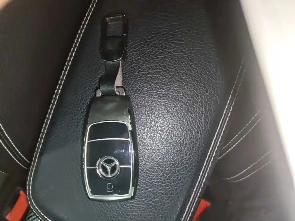 Mercedes-Benz GLA — миниатюра 9