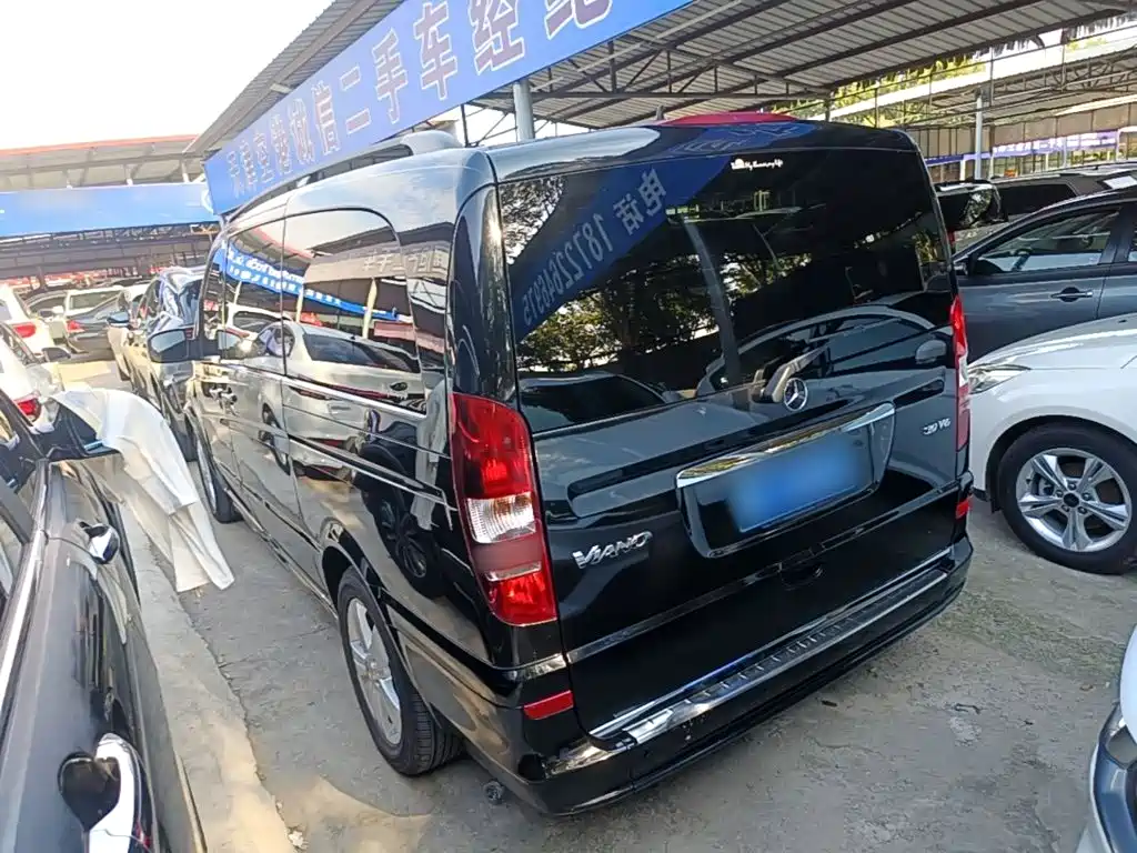 Mercedes-Benz Viano — миниатюра 5