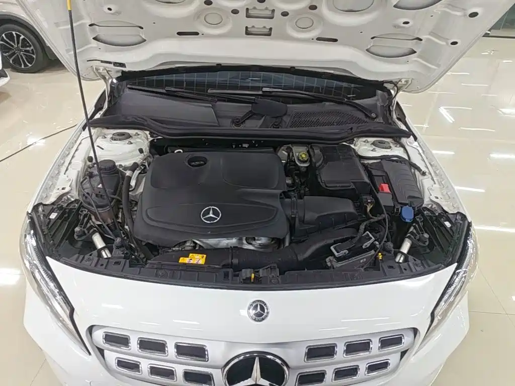 Mercedes-Benz GLA — миниатюра 20