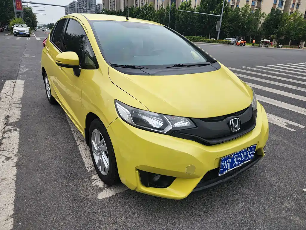 Honda Fit — миниатюра 3