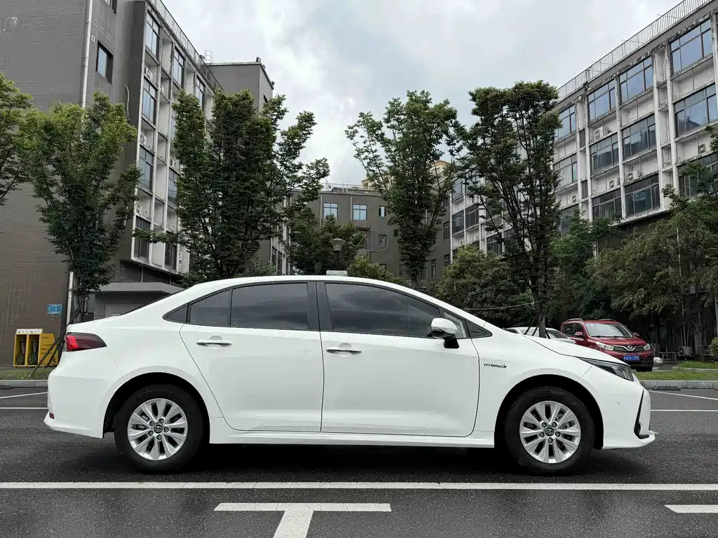 Toyota Corolla 2022 1.8L E-CVT