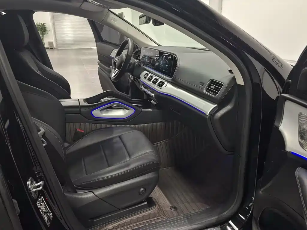 Mercedes-Benz GLE Coupe New Energy — миниатюра 4
