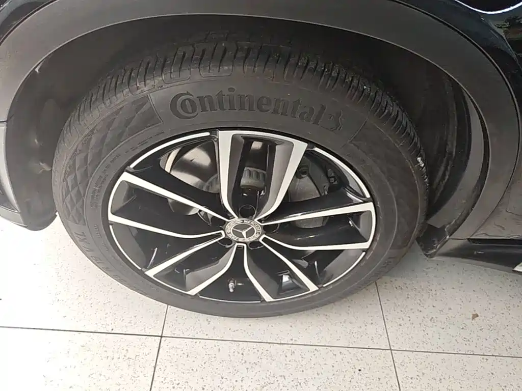 Mercedes-Benz GLC — миниатюра 23