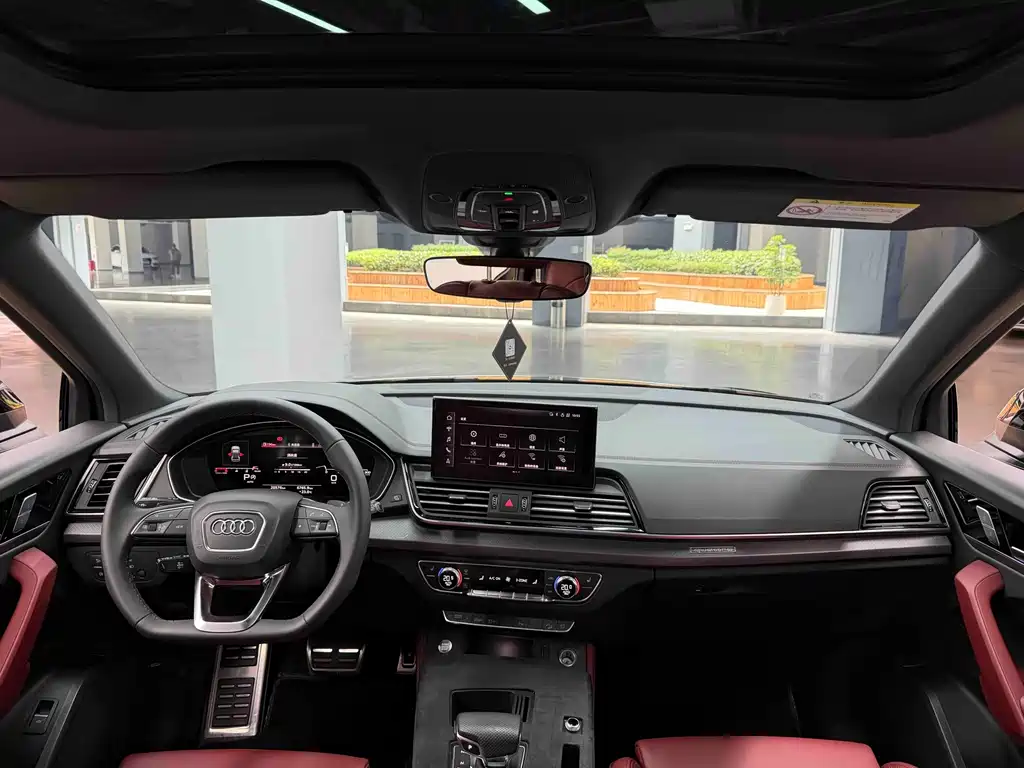 Audi Q5L — миниатюра 19