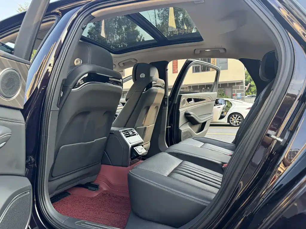 Hongqi Hongqi H9 — миниатюра 10