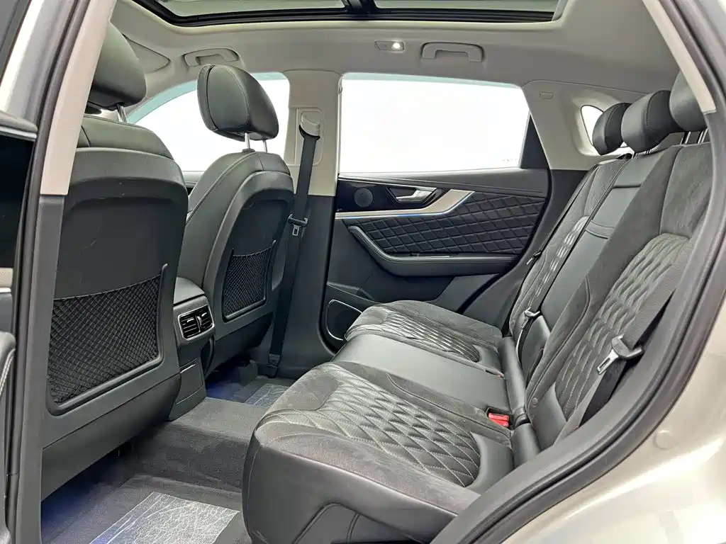 Hongqi Hongqi HS5 — миниатюра 16