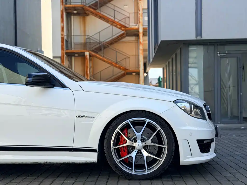Mercedes-Benz C-Class AMG — миниатюра 9