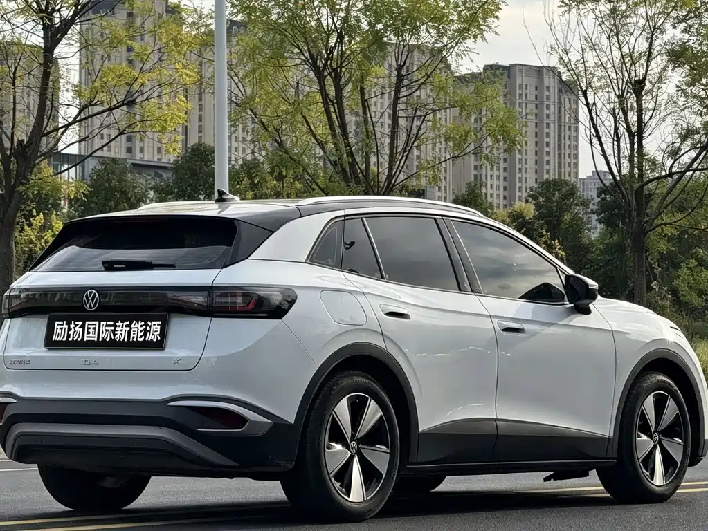 Volkswagen ID.4 X — миниатюра 8