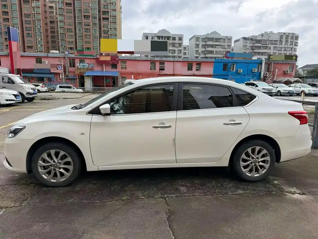 Nissan Sylphy — миниатюра 4