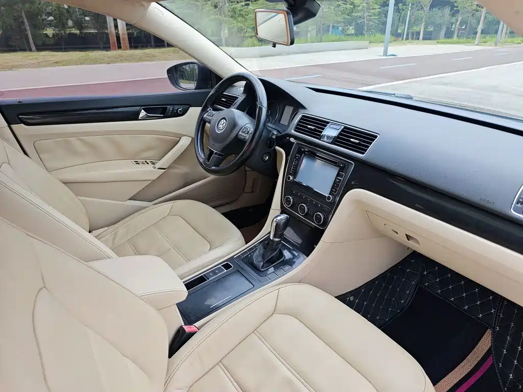 Volkswagen Passat — миниатюра 13