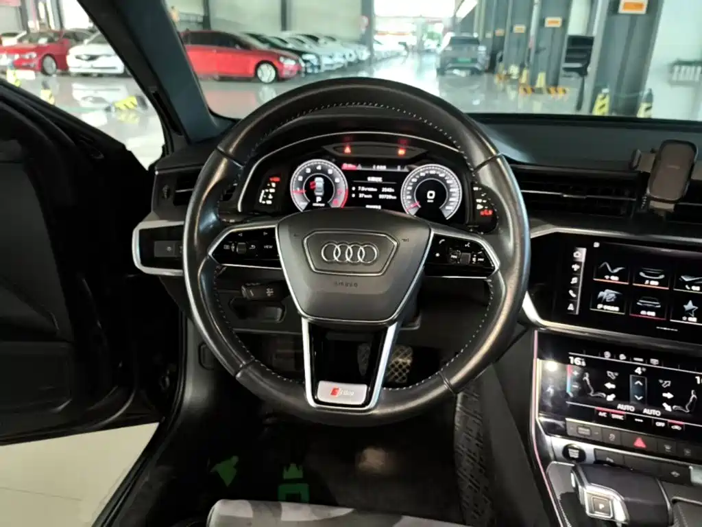 Audi A6L — миниатюра 11