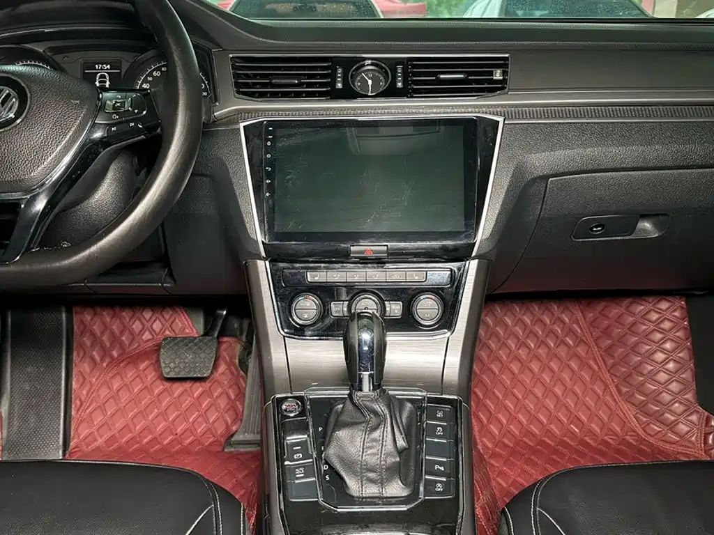 Volkswagen Passat — миниатюра 7