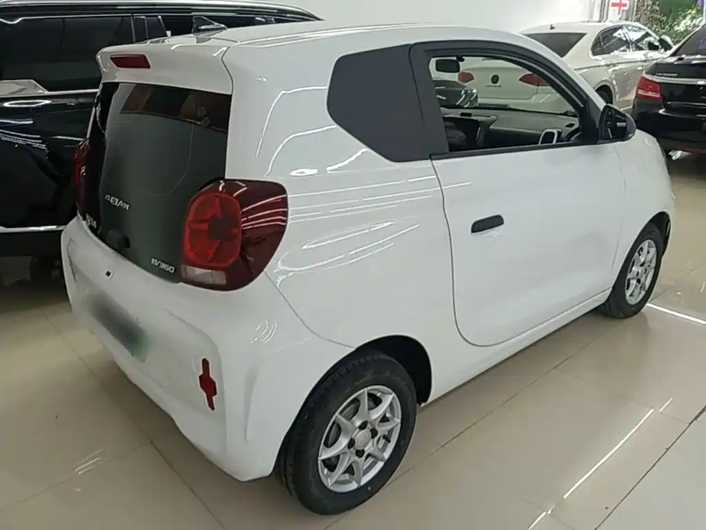 Roewe Clever — миниатюра 7